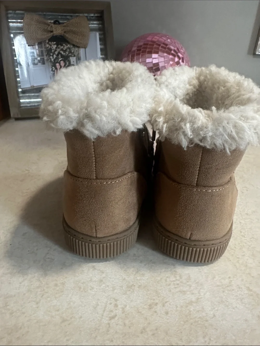 EUC CAT & JACK Girls 11 boots - Picture 2 of 5